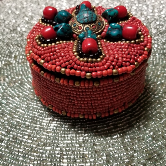 Handmade jewelry Box. - Picture 3 of 3
